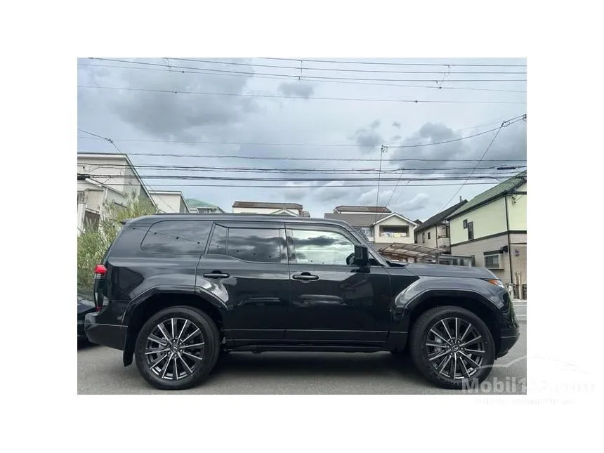 Lexus GX 550 3.4 Luxury SUV